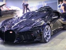 Kako izgleda kada najskuplji auto na svijetu napušta ženevski salon (VIDEO)
